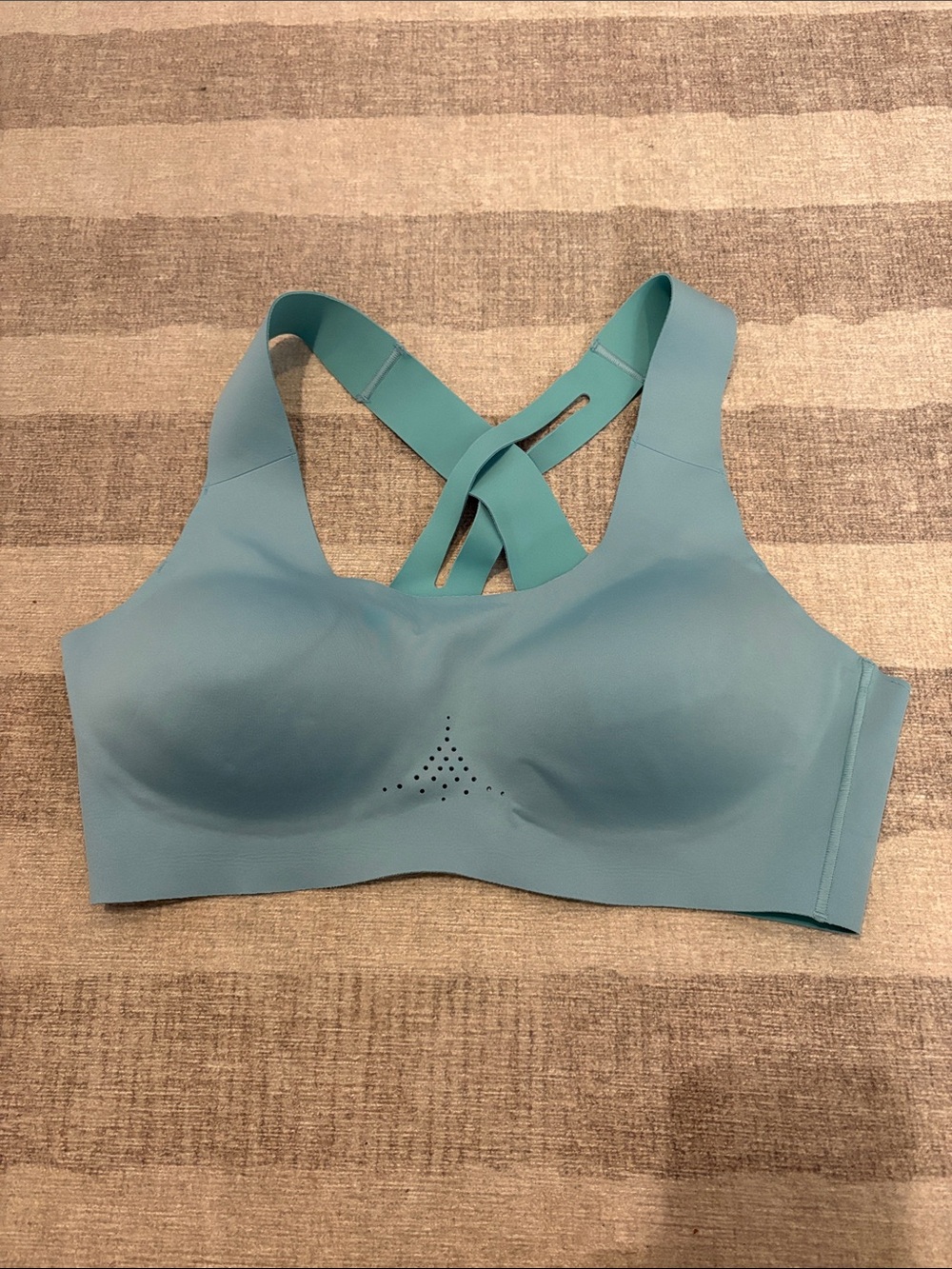 Brooks Women’s Crossback Seamless Sports Bra - Aqua